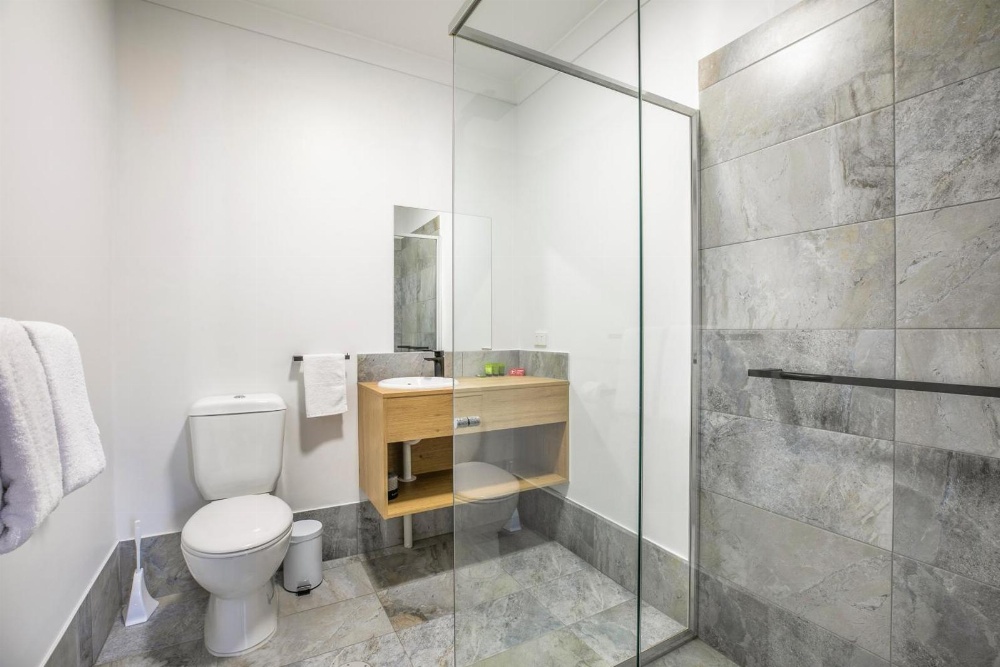 Nightcap at Exeter Hotel